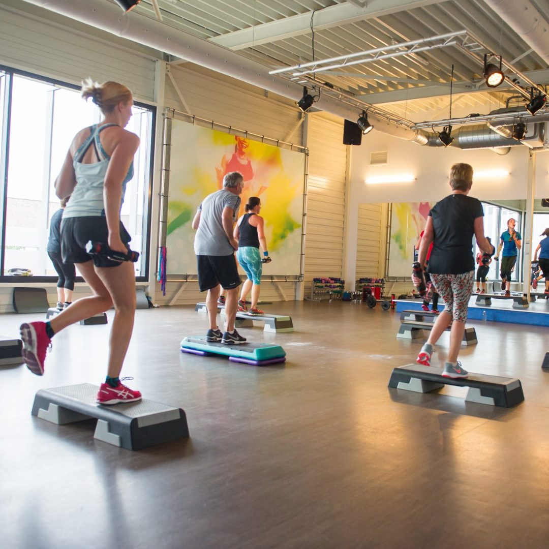 onze trainers helpen voornamelijk de gezellige sfeer verbeteren in onze health club